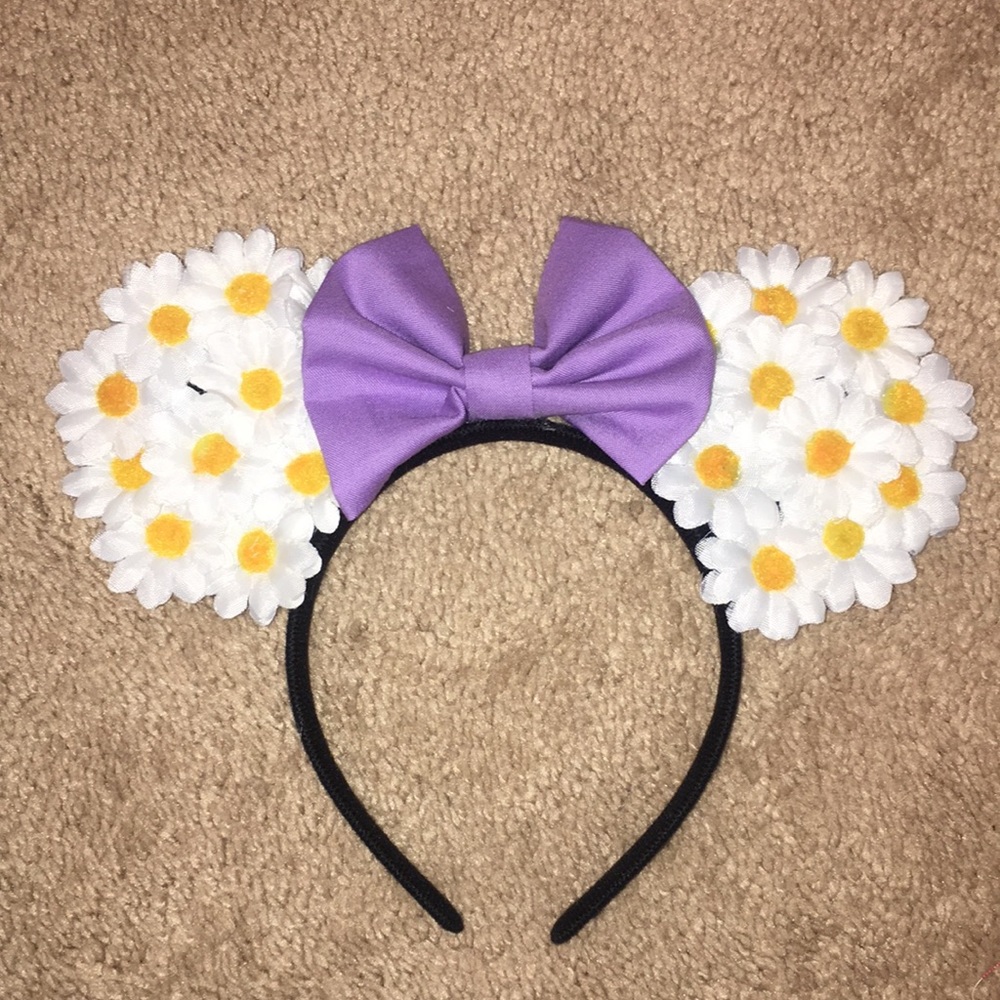 Handmade Minnie Mouse Ears - Picture 4 of 5